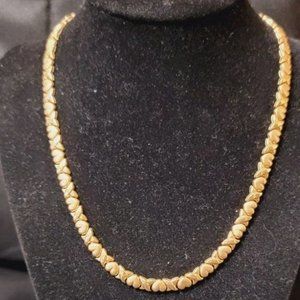 Vintage 10K Yellow Real Gold Hugs & Kiss